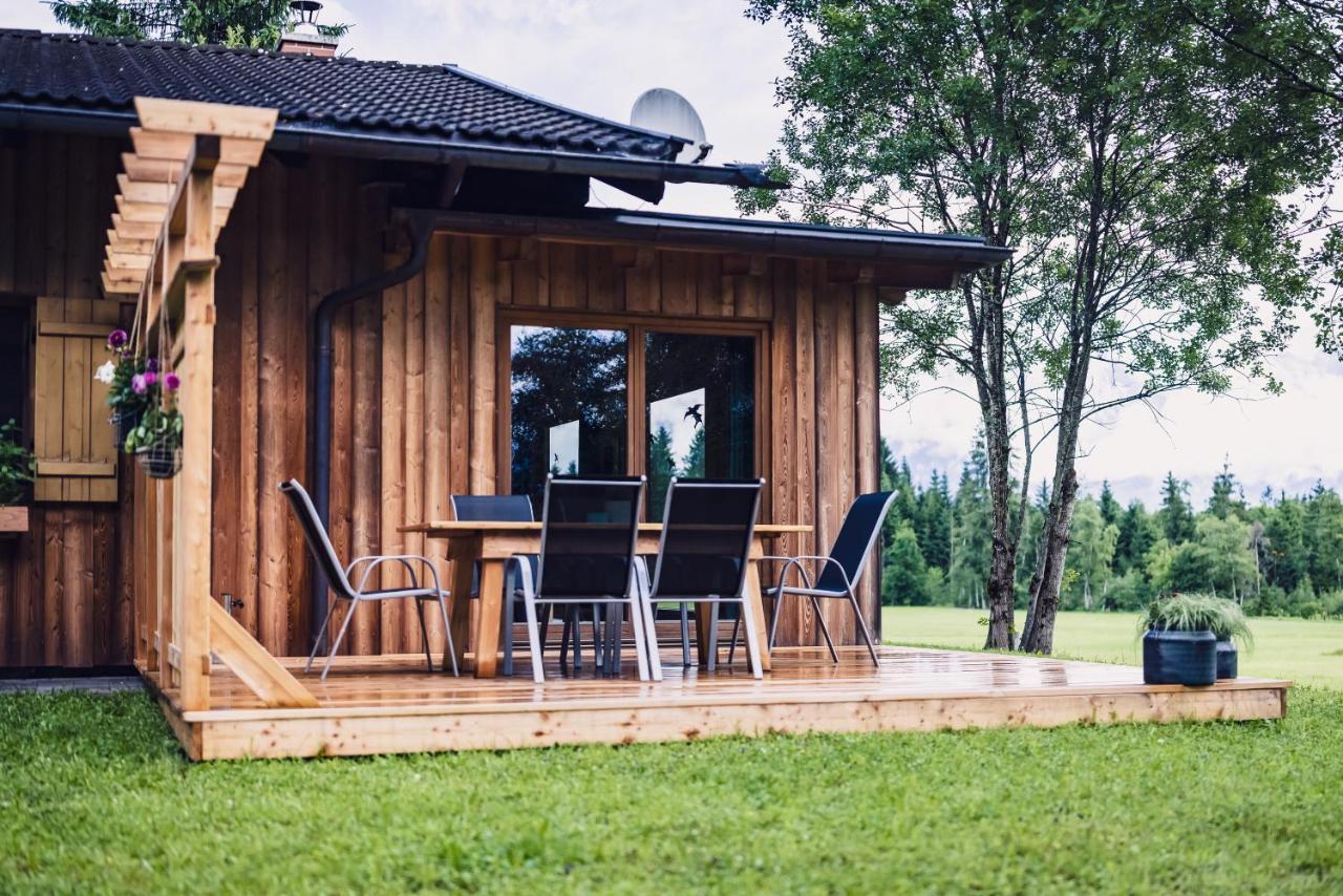 Die Laerchen-Lodge Maishofen Exteriör bild