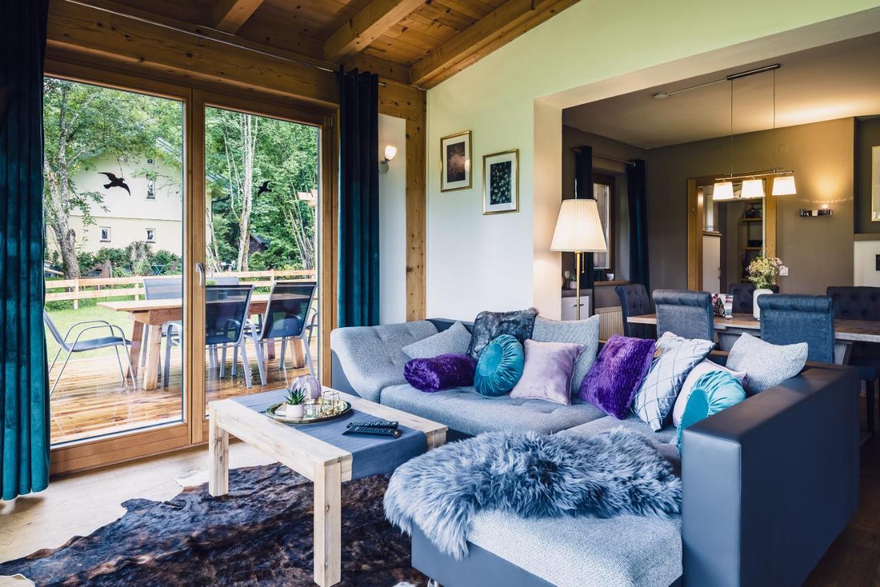 Die Laerchen-Lodge Maishofen Exteriör bild