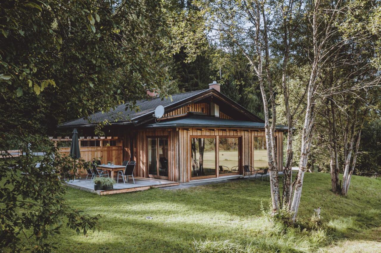 Die Laerchen-Lodge Maishofen Exteriör bild