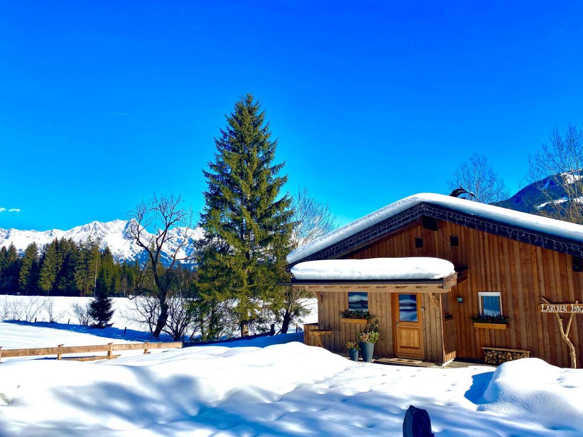 Die Laerchen-Lodge Maishofen Exteriör bild